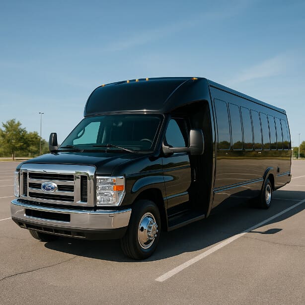 Redford Charter Bus 18 Passenger Minibus