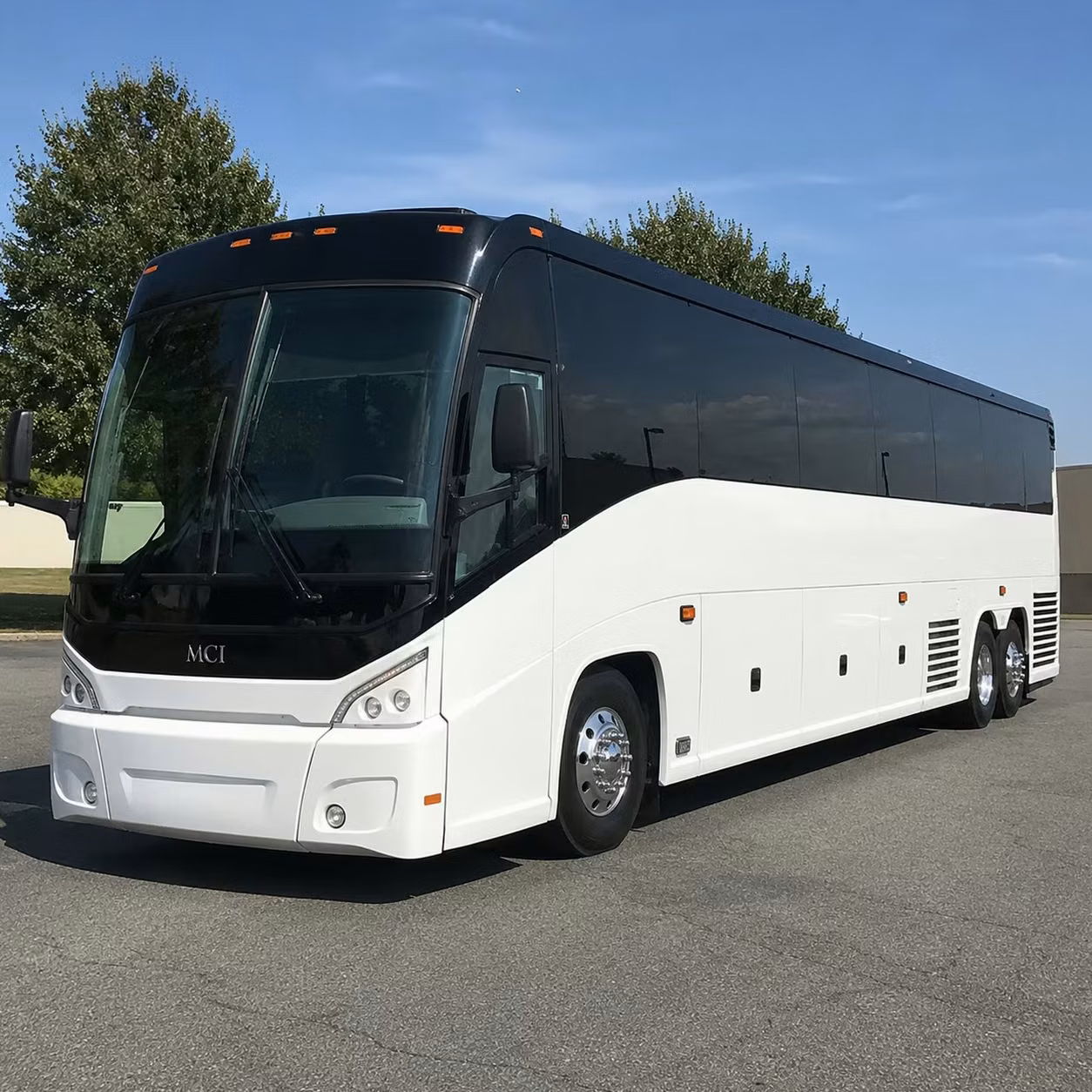 long distance bus rentals from redford to chicago cleveland and beyond
