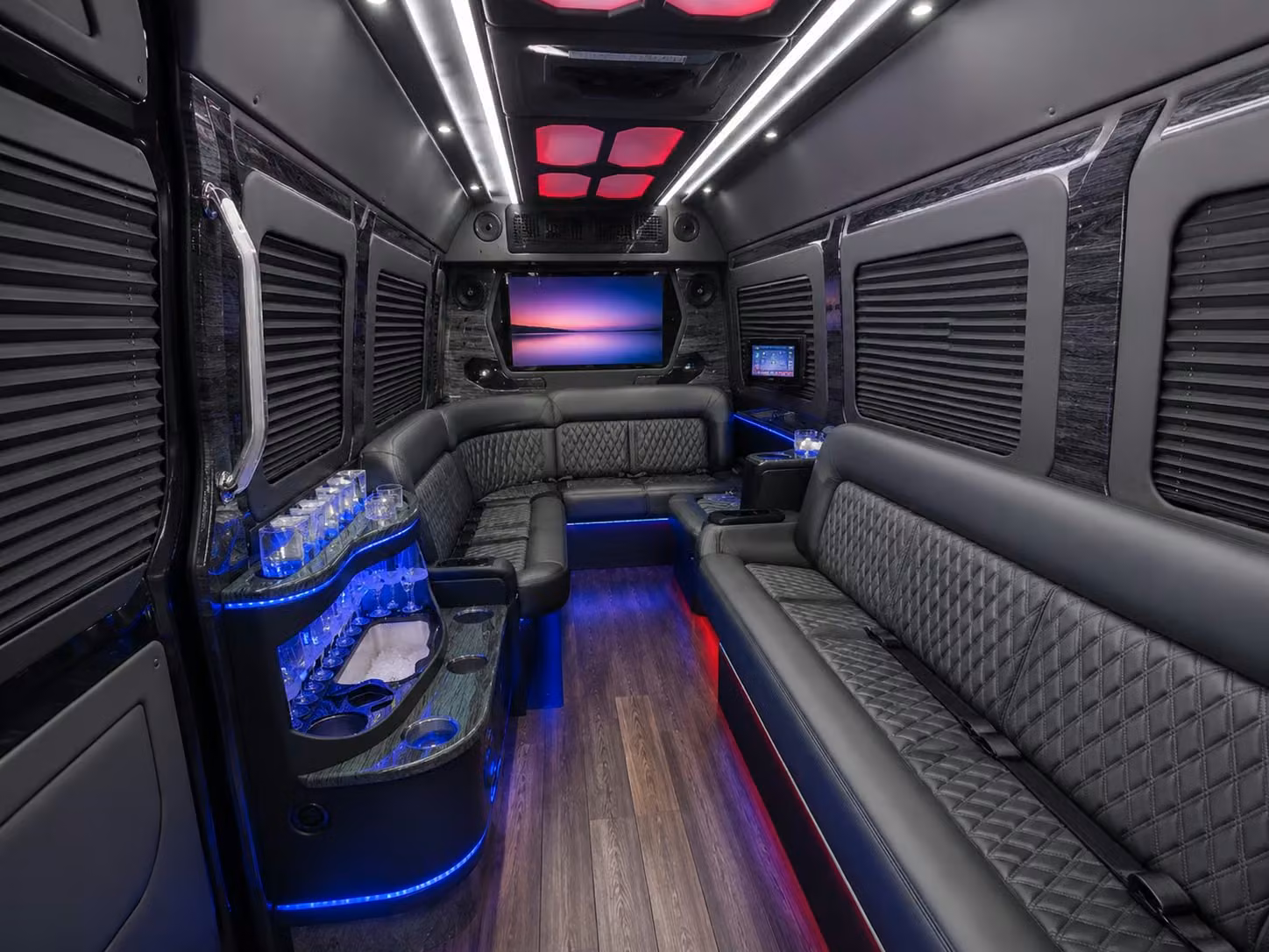 sports team travel and fan bus rentals from redford michigan