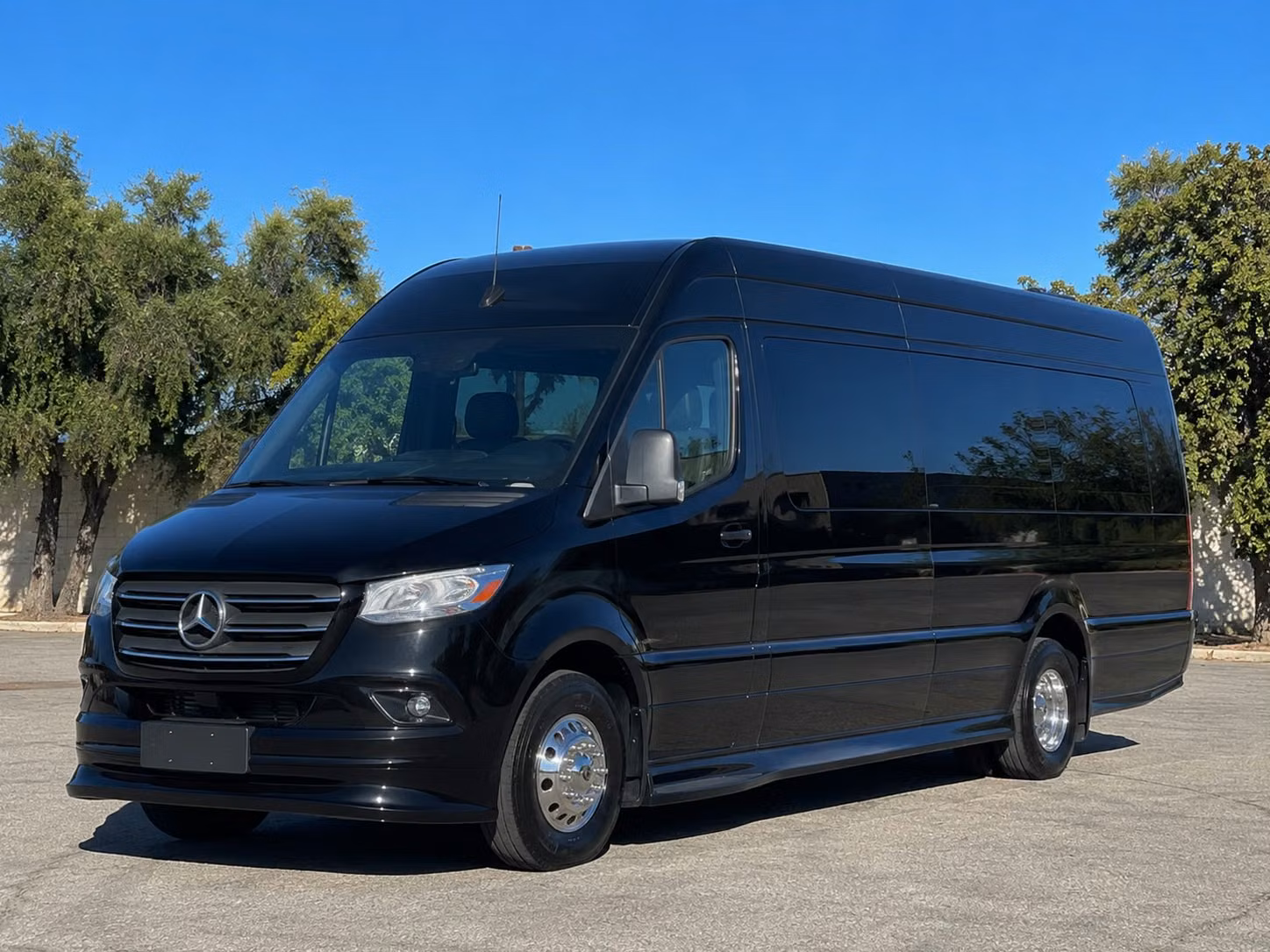 transportation serving redford and nearby cities